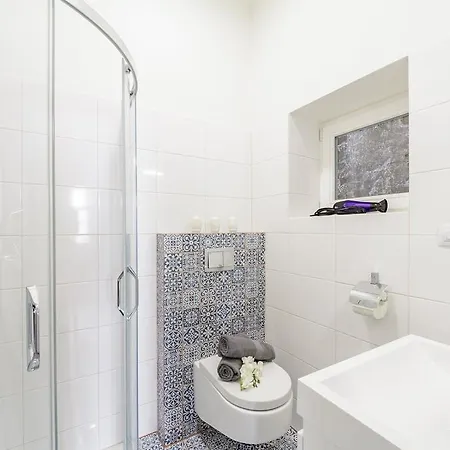 Διαμέρισμα Downtown Royal *