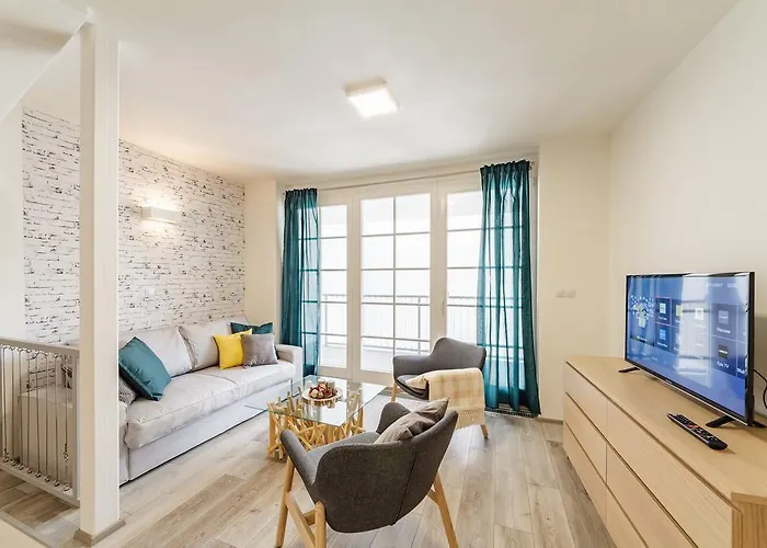 Downtown Royal 아파트 *